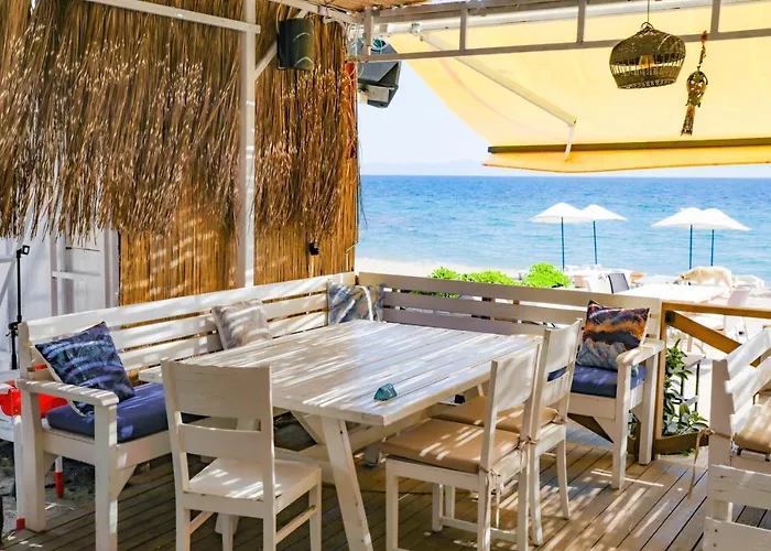 Imaj Beach Hotel